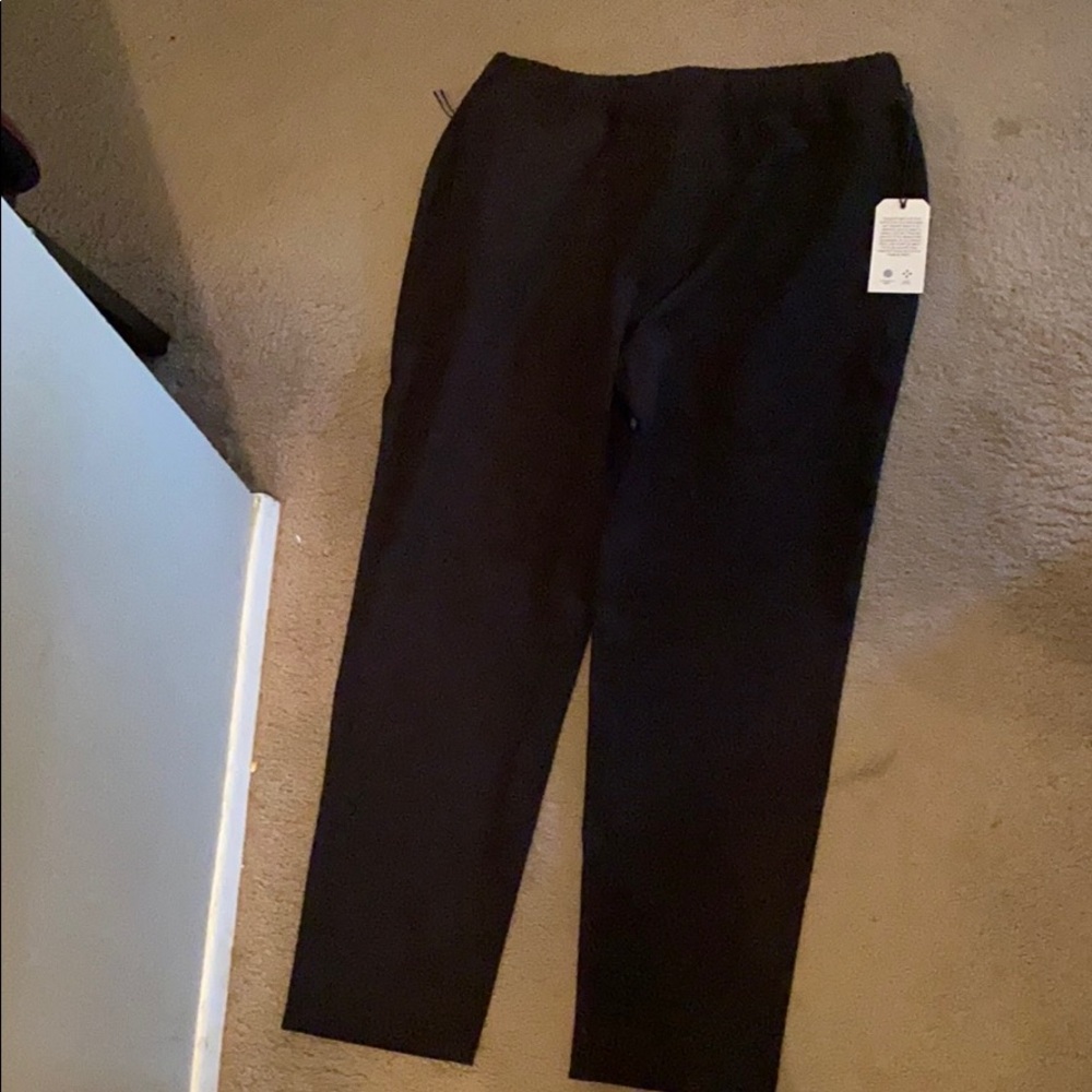 Traveler skinny taper pants